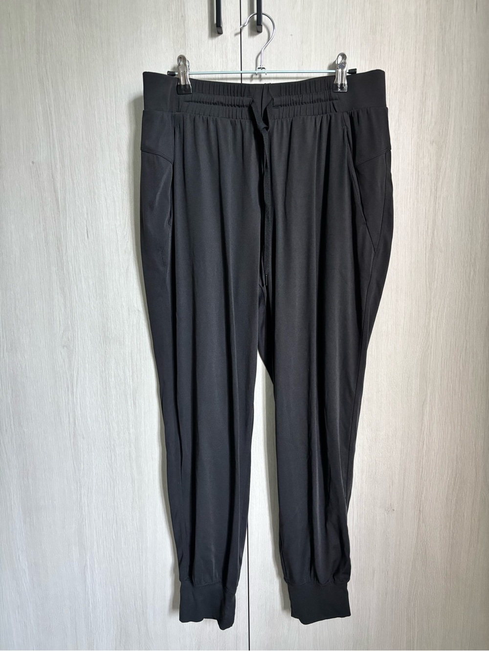 CALIA by Carrie Underwood Black Drawstring Jogger Pants